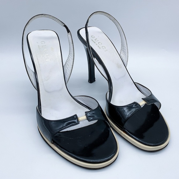 Gucci Open-Toe High Heeled Sandal in Black Patent Leather - Picture 2 of 13